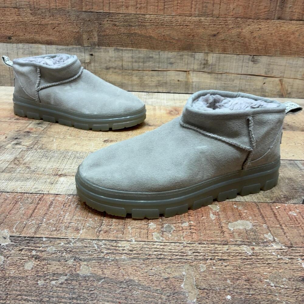UGG 1142450 Boots Womens Size 10 41 Gray Suede Shearling Ankle Pull On Winter